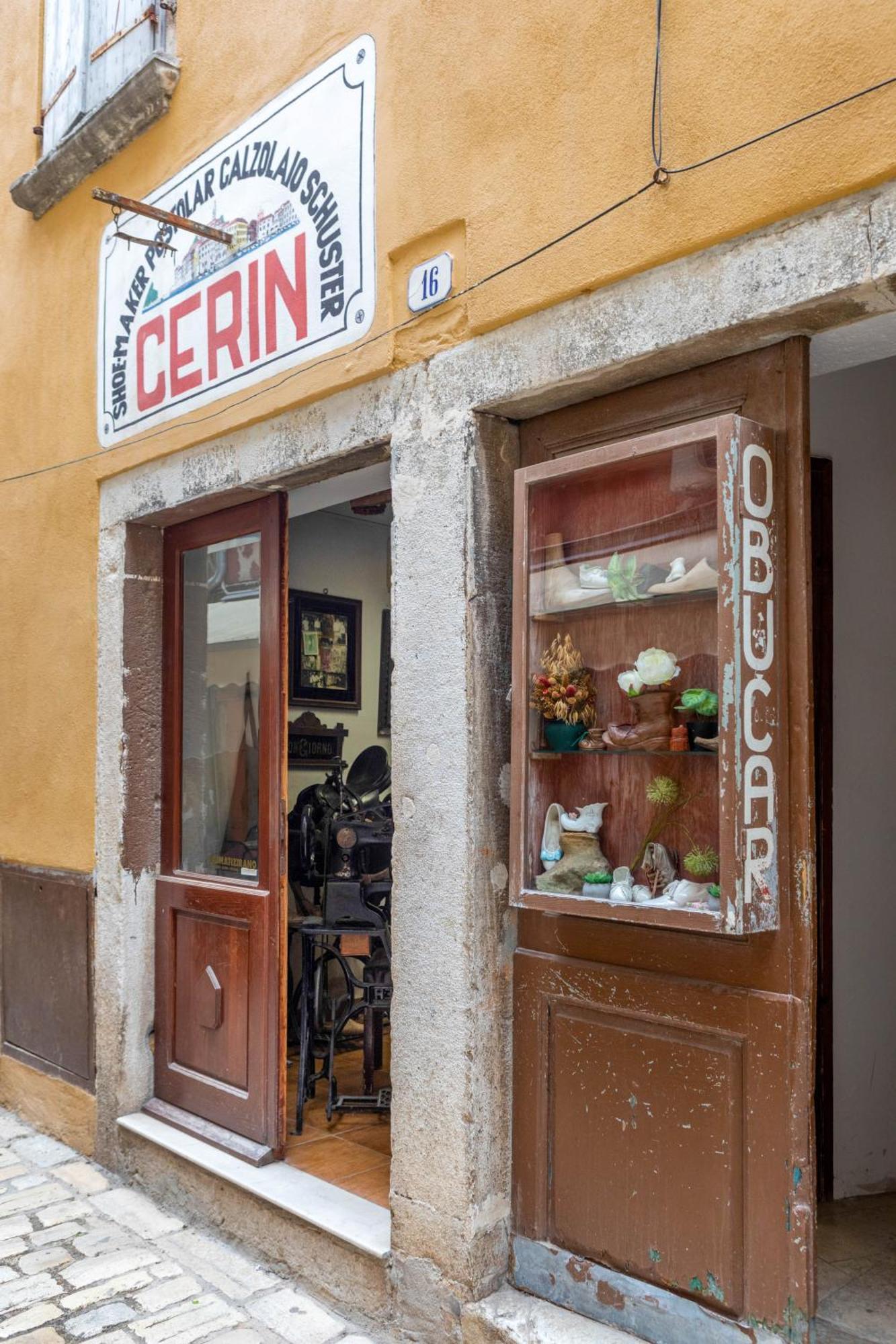 Casa Kaligari History Lägenhet Rovinj Exteriör bild